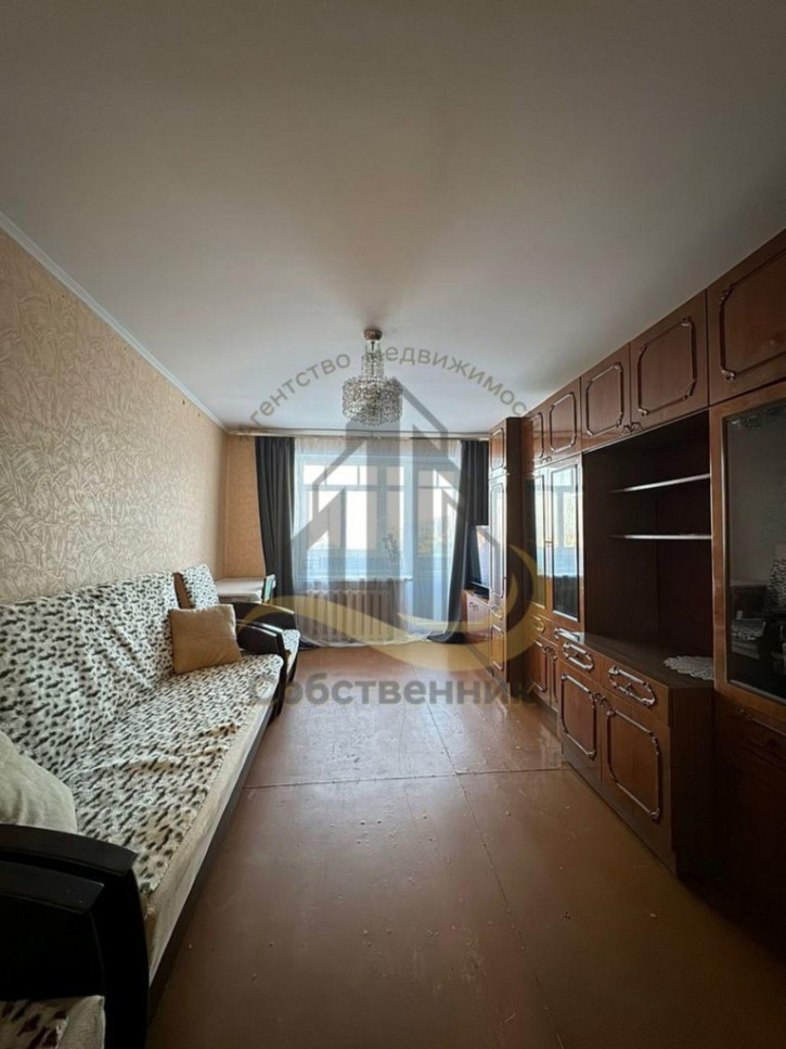 3-комн квартира Урицкого ул, 14