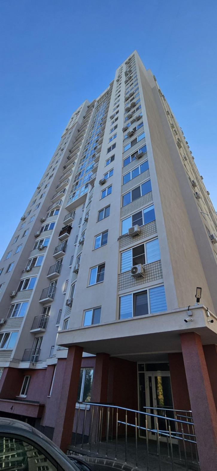 2-комн квартира им Чернышевского Н.Г. ул., 52Б