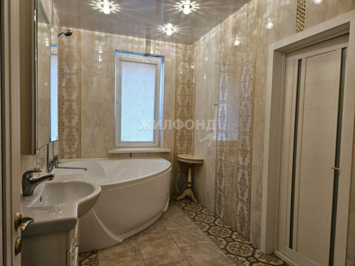 Коттедж/дом Кольцевая