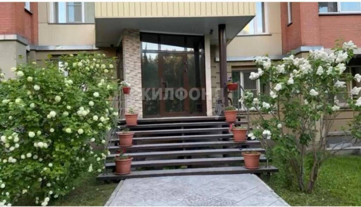 3-комн квартира 1-й микрорайон, 35