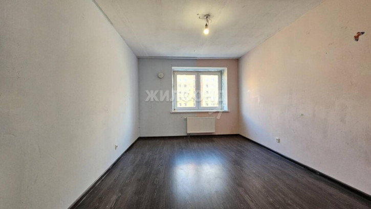 3-комн квартира Кубовая, 53