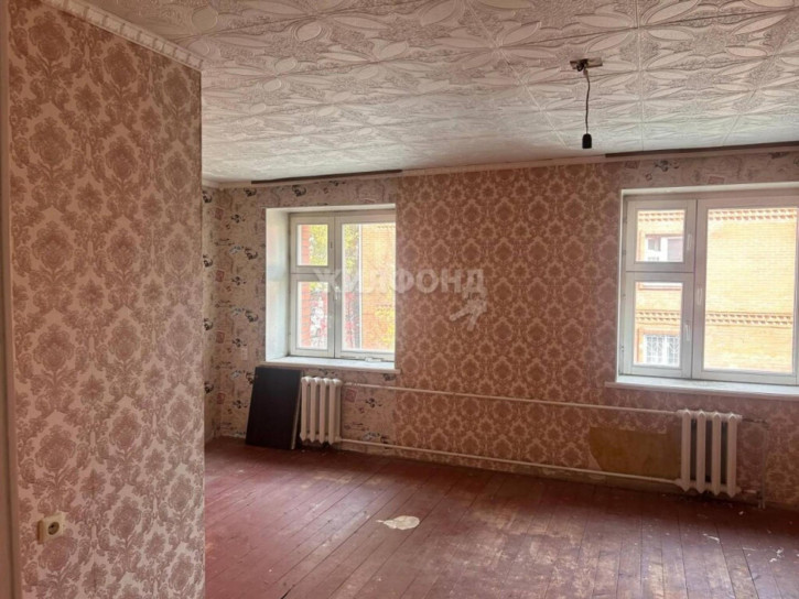 4-комн квартира Объединения, 22