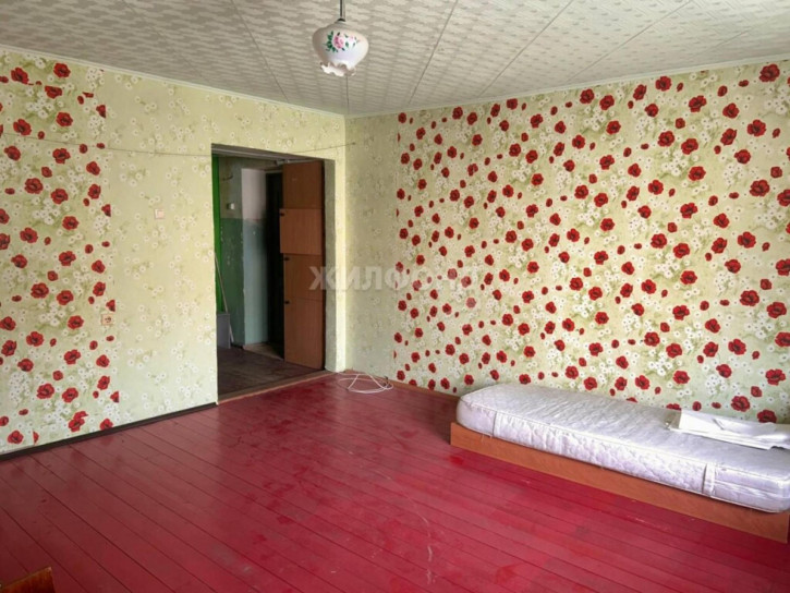 4-комн квартира Объединения, 22