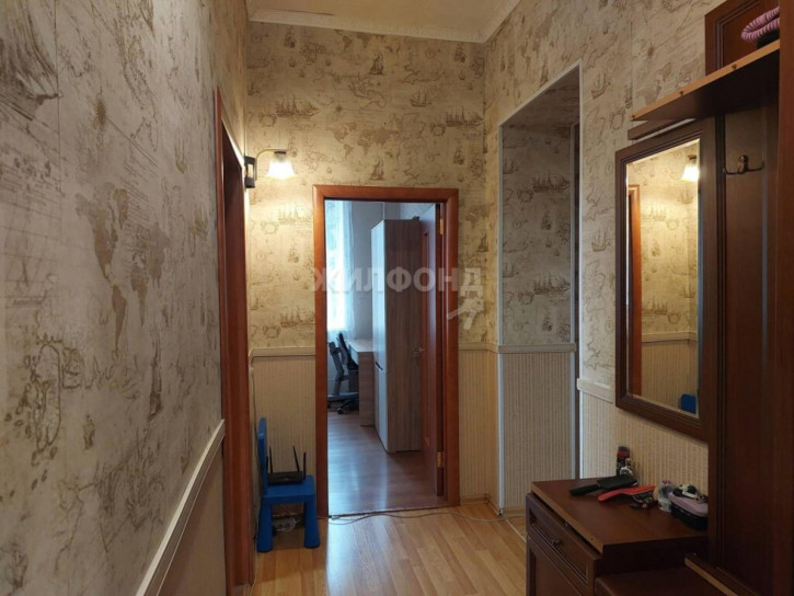4-комн квартира 2-й Краснодонский переулок, 3