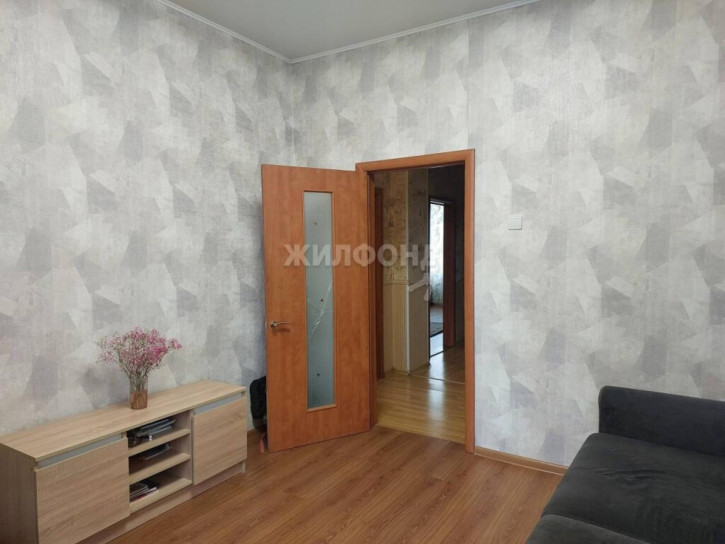 4-комн квартира 2-й Краснодонский переулок, 3
