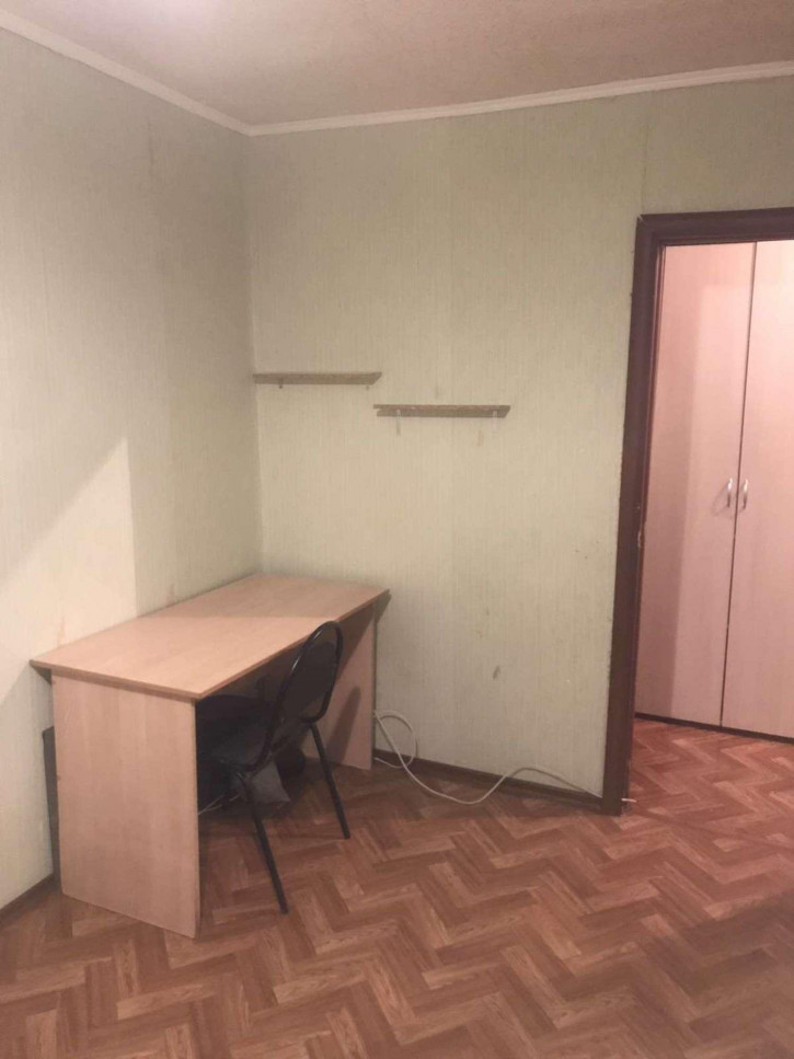 2-комн квартира Кирова проспект, 180