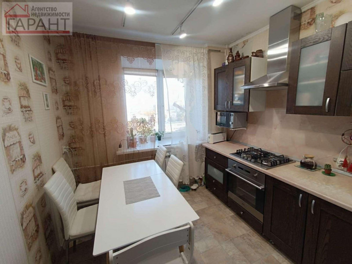 3-комн квартира Мориса Тореза улица, 103