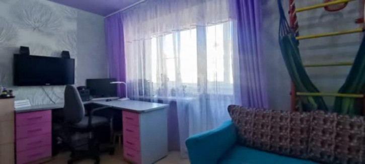 2-комн квартира улица Чкалова, 5