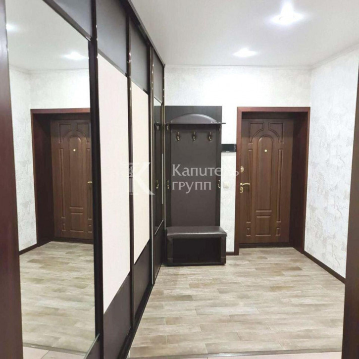 3-комн квартира ул Максима Горького, 90