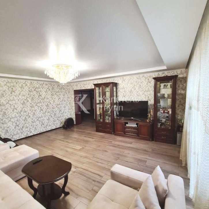 3-комн квартира ул Максима Горького, 90