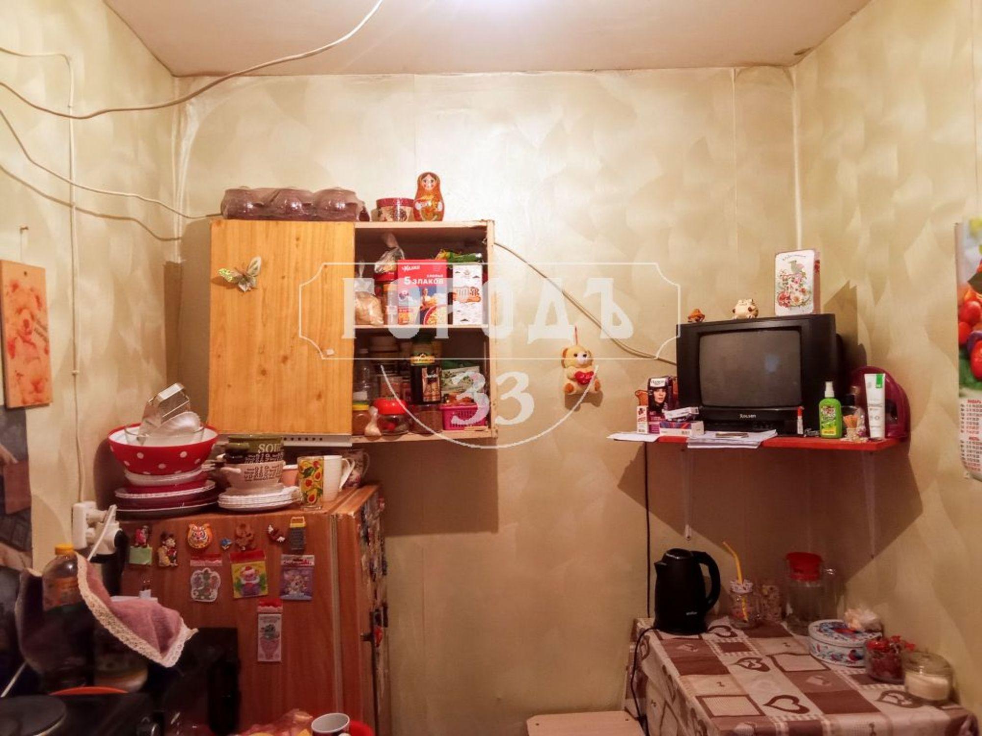 Купить комнату за 1 300 000 рублей на Лакина ул, 139