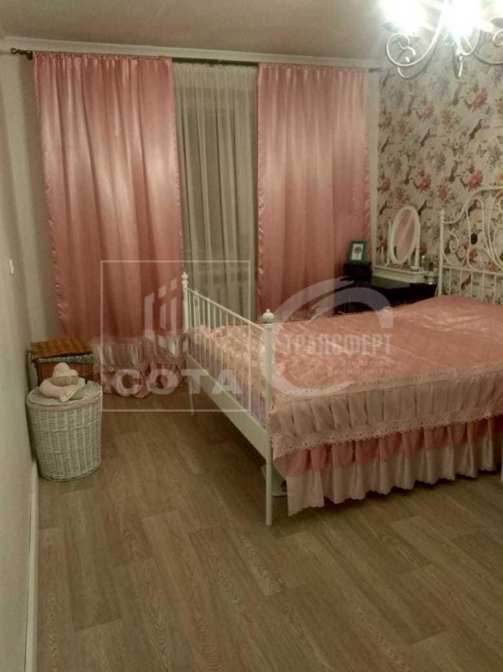 3-комн квартира Героев Сибиряков улица, 99