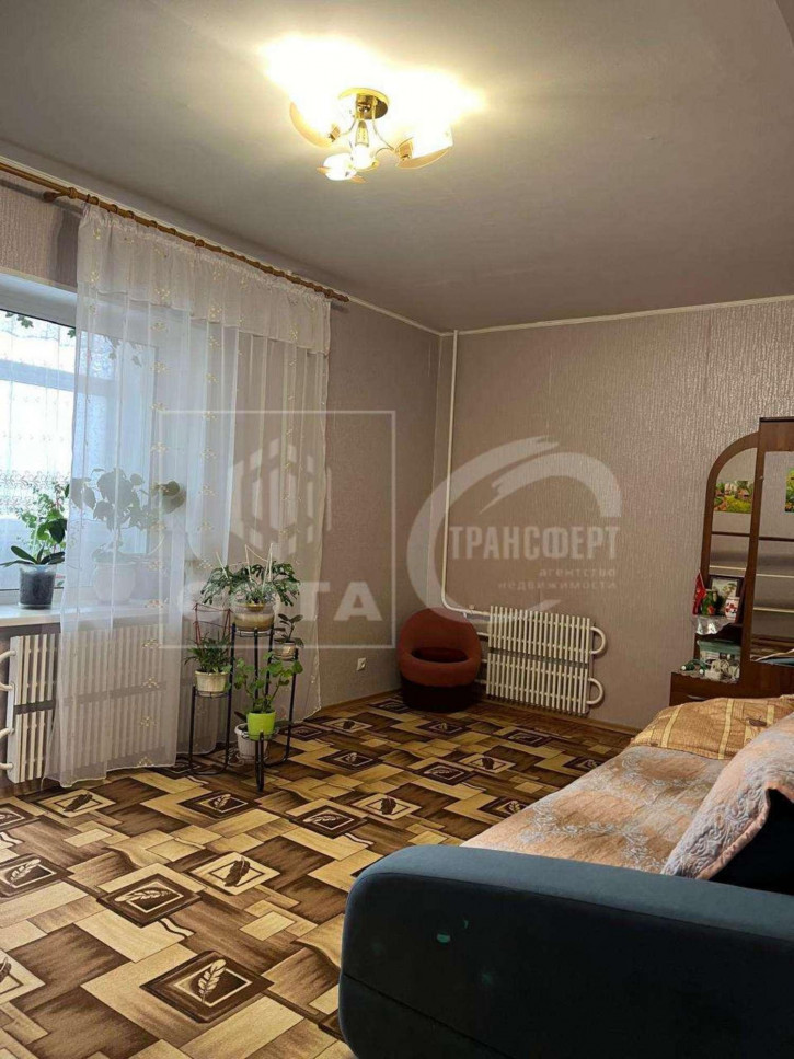 3-комн квартира Екатерины Зеленко улица, 6 а