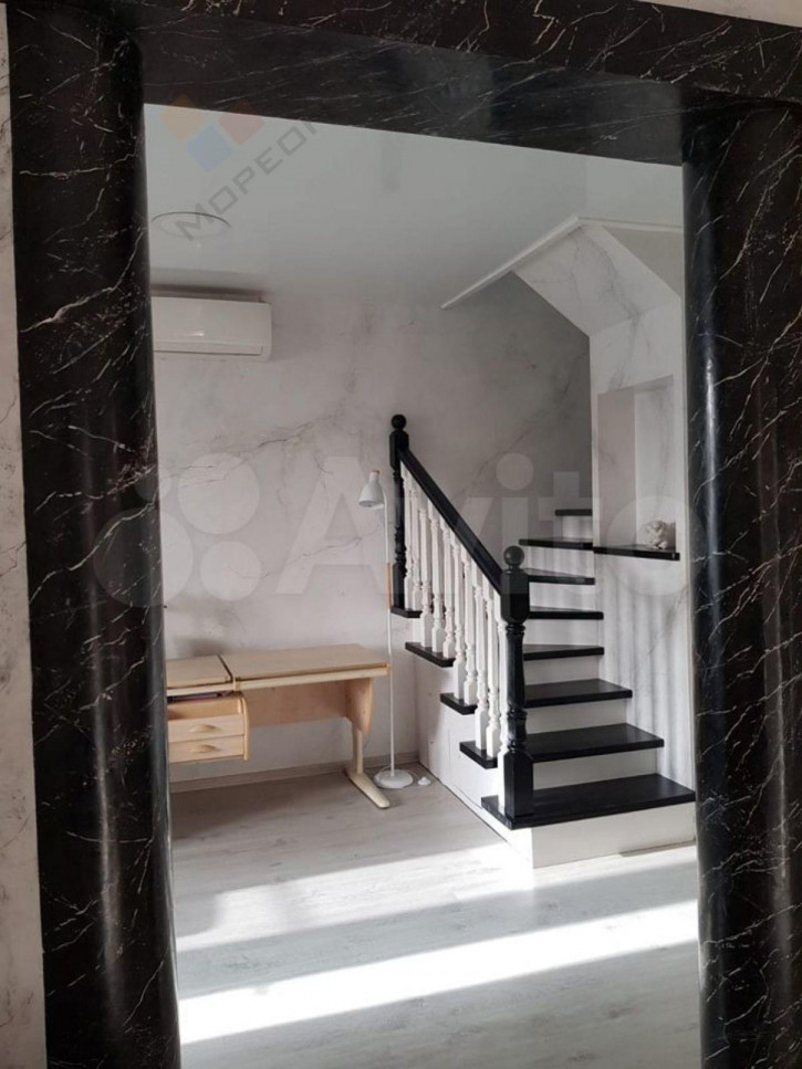 3-комн квартира Корпусная ул, 3