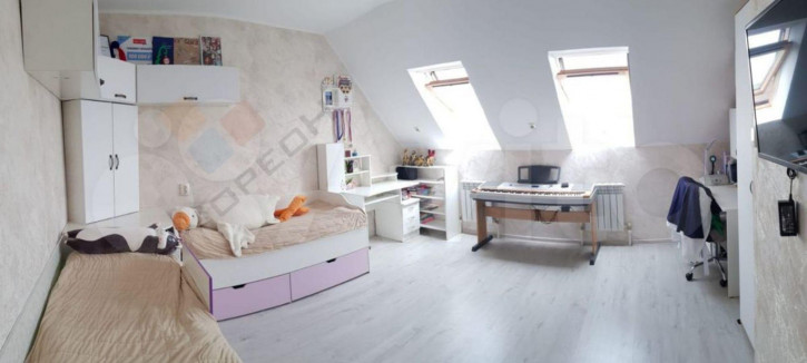 3-комн квартира Корпусная ул, 3