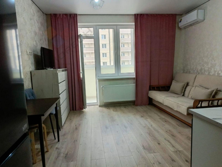 1-комн квартира им. лётчика Позднякова ул, 2к13