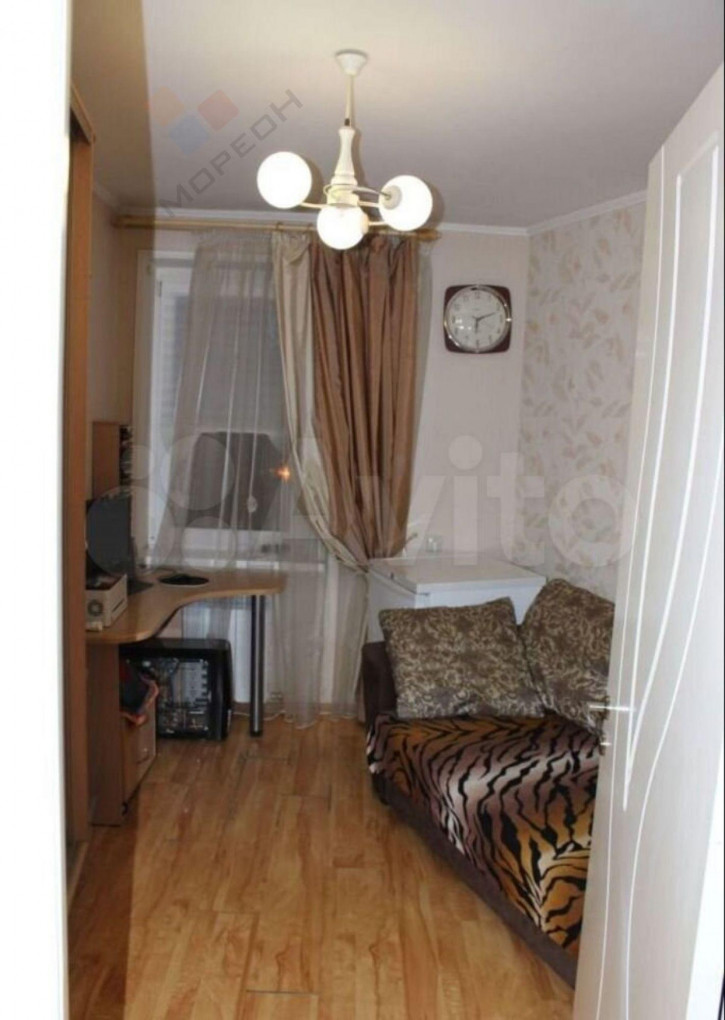 4-комн квартира Красных Партизан ул, 75 4-комн квартира Красных Партизан ул, 75