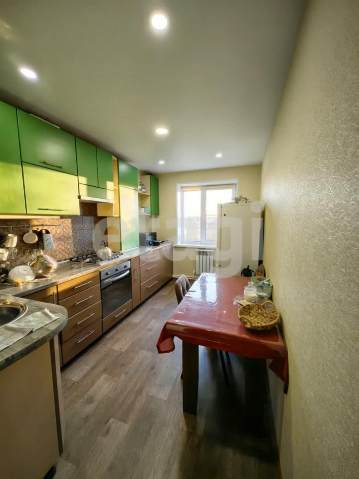 2-комн квартира Венеция мкр., 43