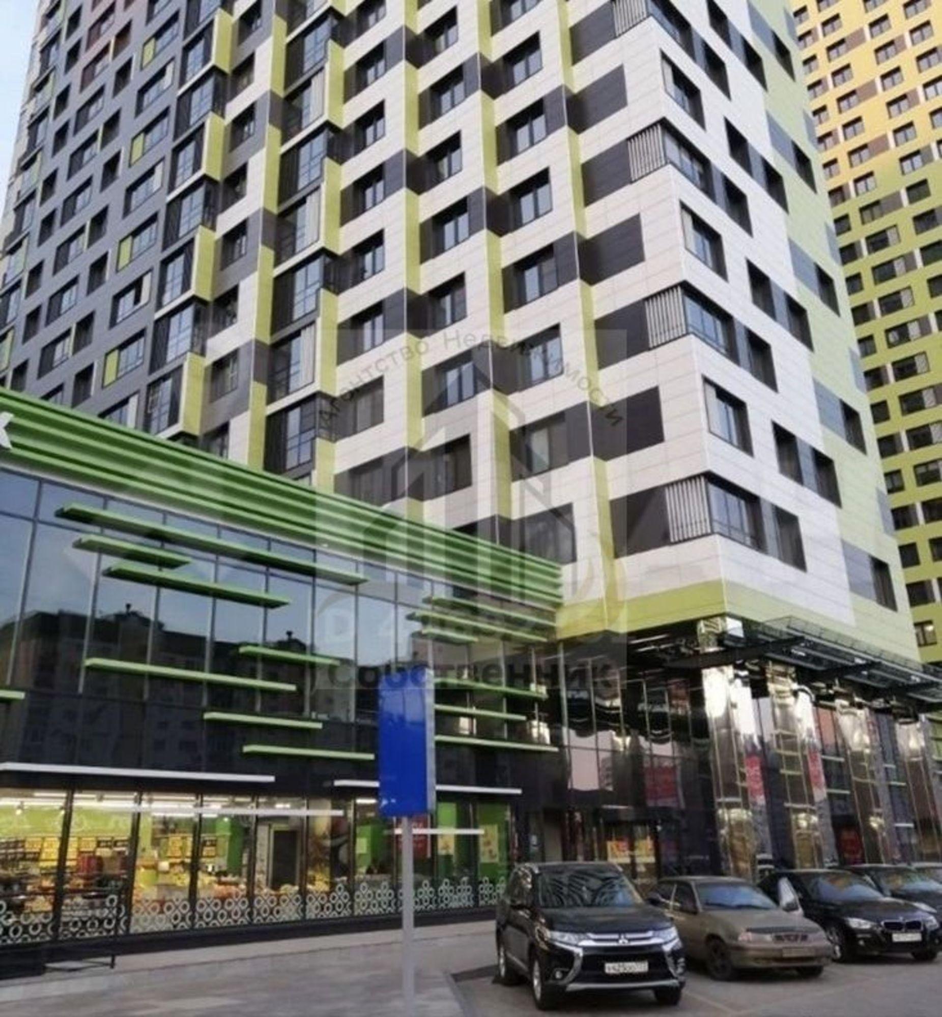 Сдать квартиру за 40 000 рублей на Загоровского ул, 1