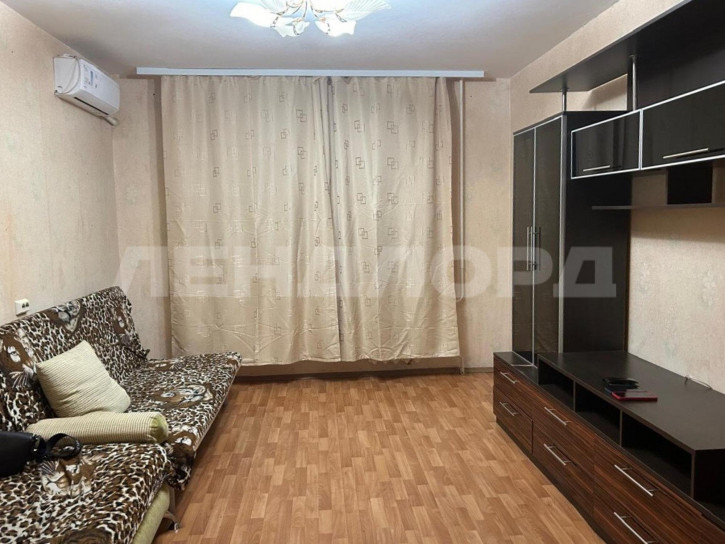 3-комн квартира Таганрогская улица, 143/6 3-комн квартира Таганрогская улица, 143/6