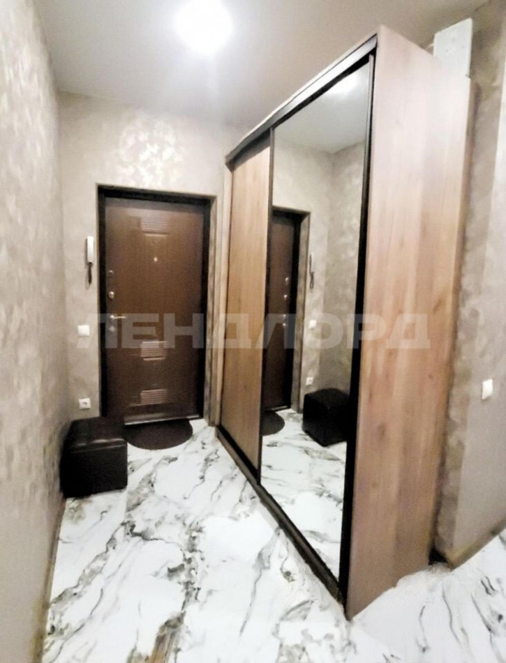 2-комн квартира проспект Сиверса, 30