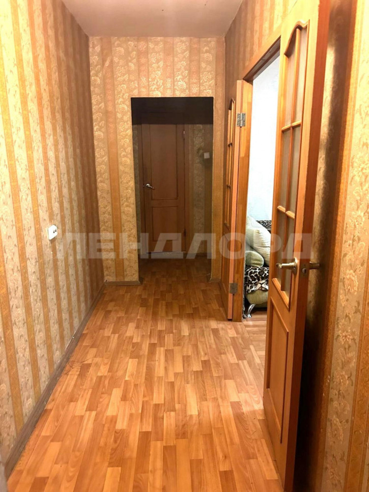 3-комн квартира Таганрогская улица, 143/6 3-комн квартира Таганрогская улица, 143/6