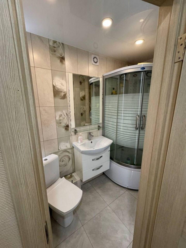 2-комн квартира Космонавтов наб, 1А 2-комн квартира Космонавтов наб, 1А