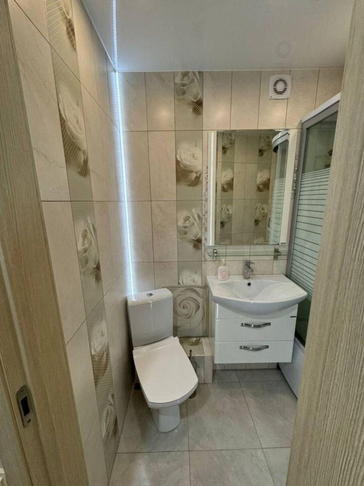 2-комн квартира Космонавтов наб, 1А 2-комн квартира Космонавтов наб, 1А