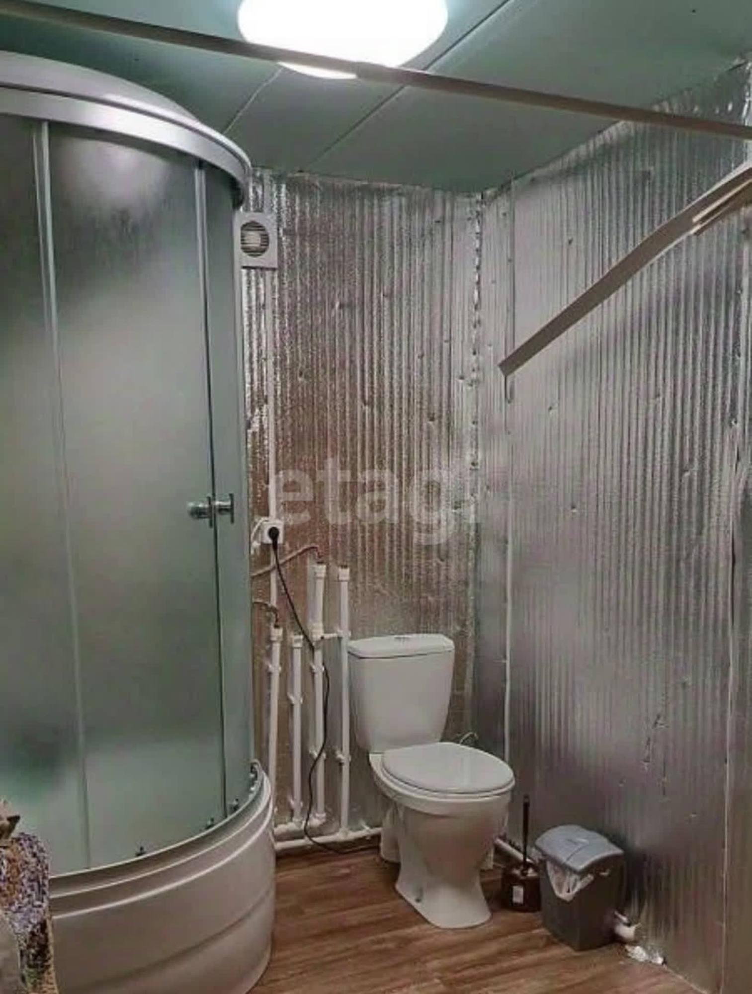 Купить дачу, дом, коттедж за 2 950 000 рублей на 35-я линия, 12