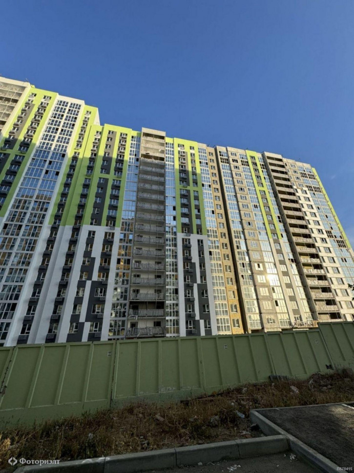 3-комн квартира Академика Семенова Н.Н. ул, 17