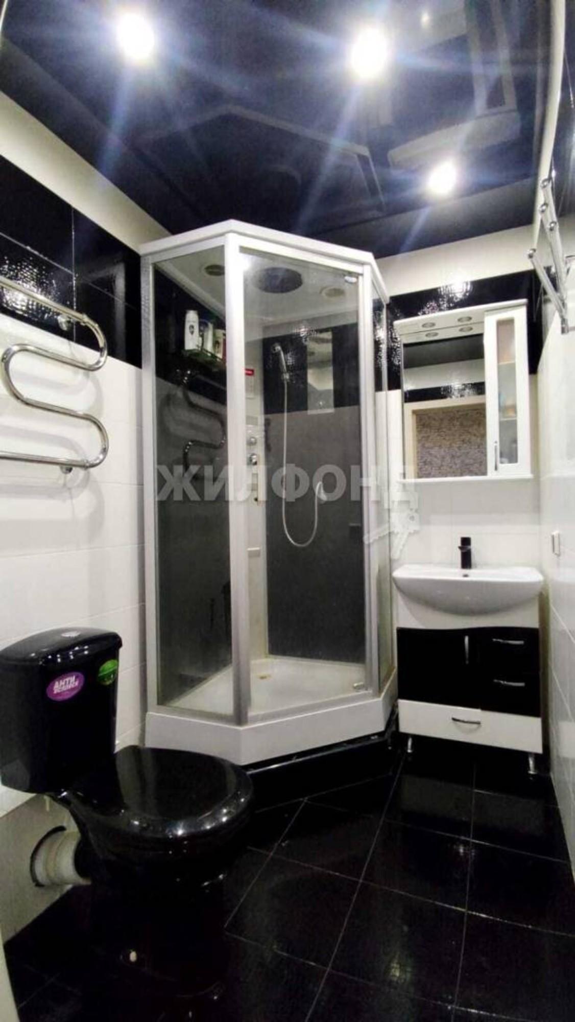 Купить квартиру за 4 430 000 рублей на Лунная, 53