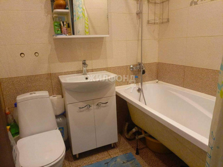 1-комн квартира Романтиков улица, д.7