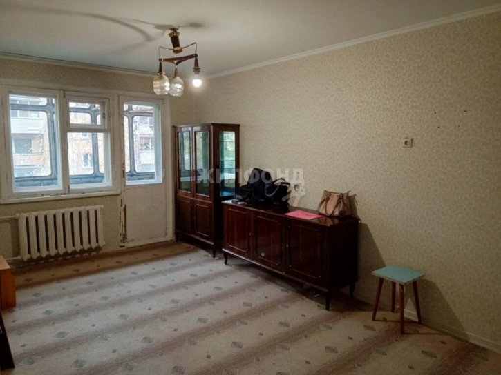 2-комн квартира Челюскинцев, 8 2-комн квартира Челюскинцев, 8