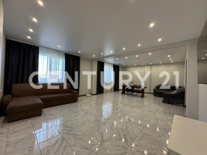 Коттедж/дом Бестужева-Марлинского, 84/1