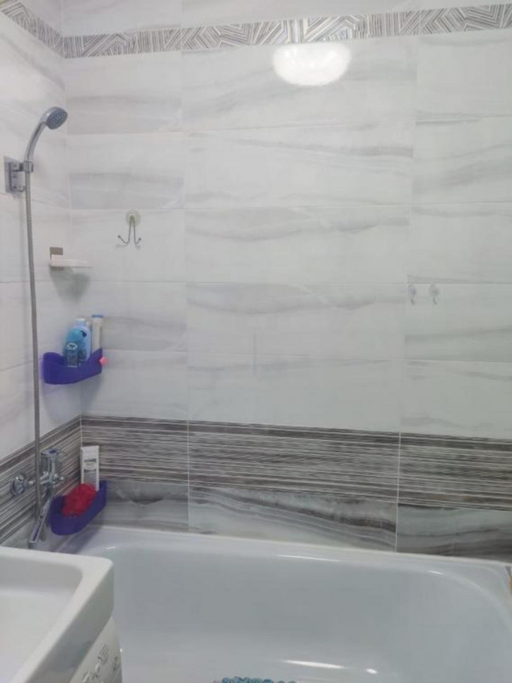 3-комн квартира Сибирский проспект, 45