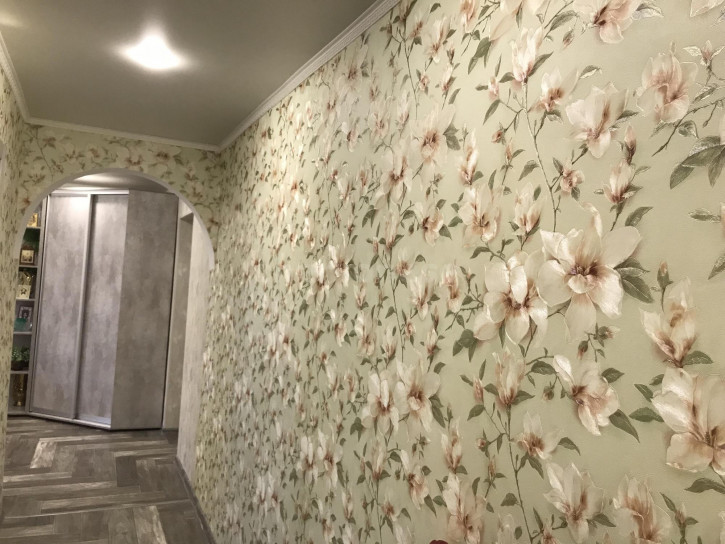 3-комн квартира микрорайон 8-й, д.9