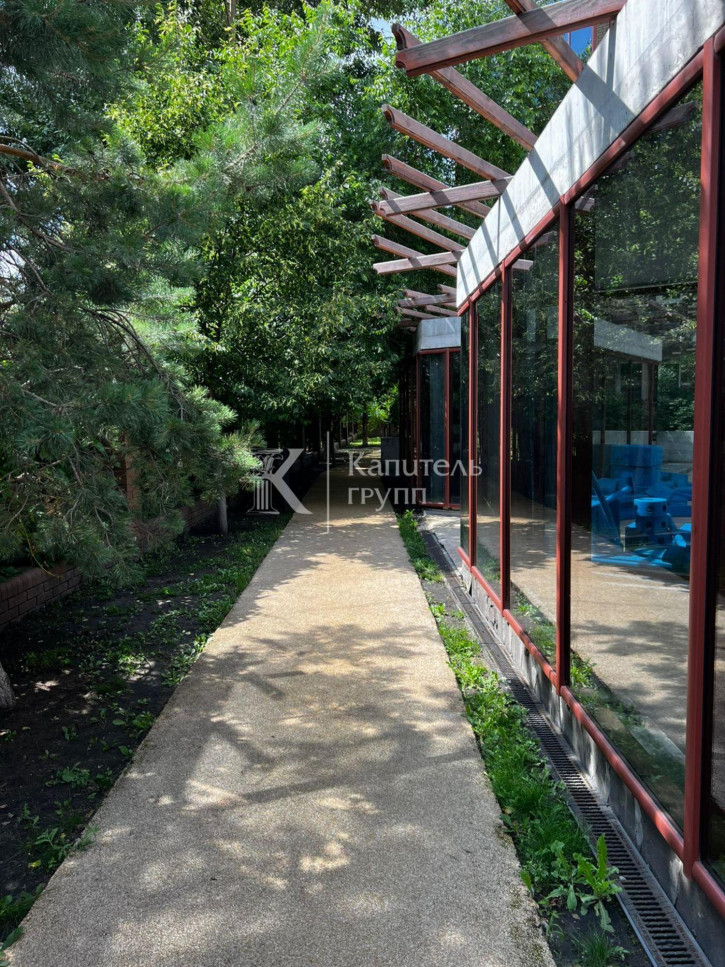 4-комн квартира улица Максима Горького, 53