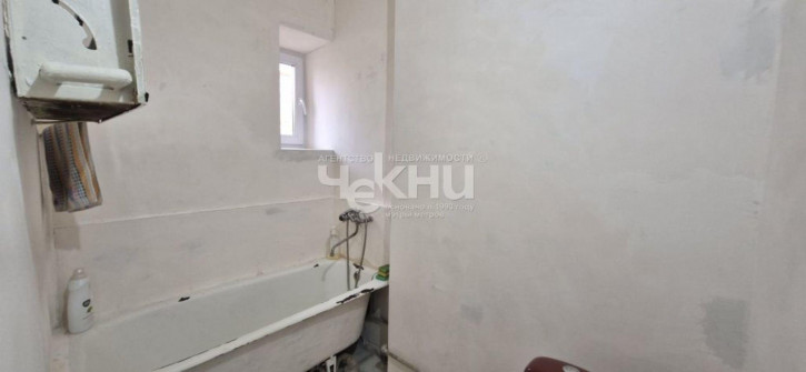 3-комн квартира Свирская ул, 11