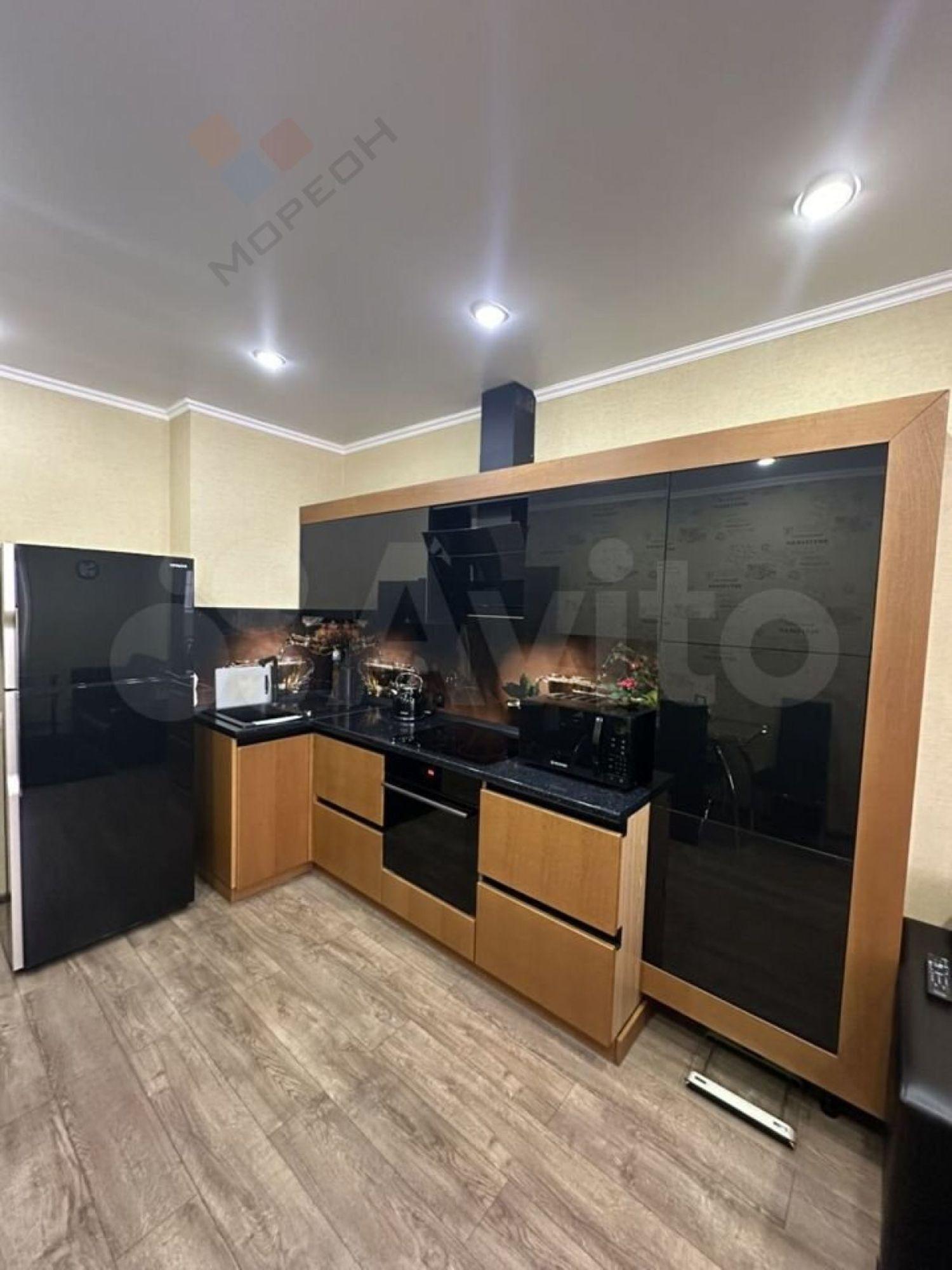 Купить квартиру за 12 500 000 рублей на Жлобы ул, 141