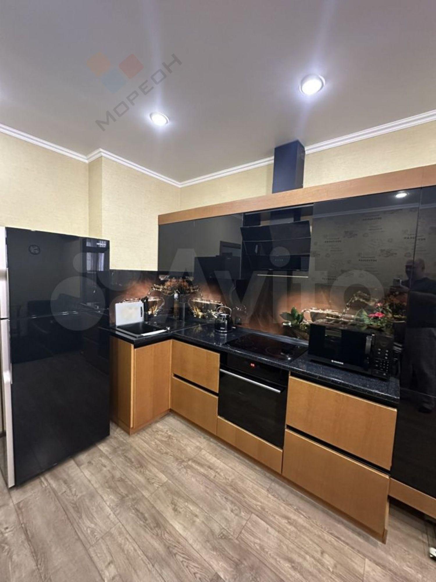 Купить квартиру за 12 500 000 рублей на Жлобы ул, 141