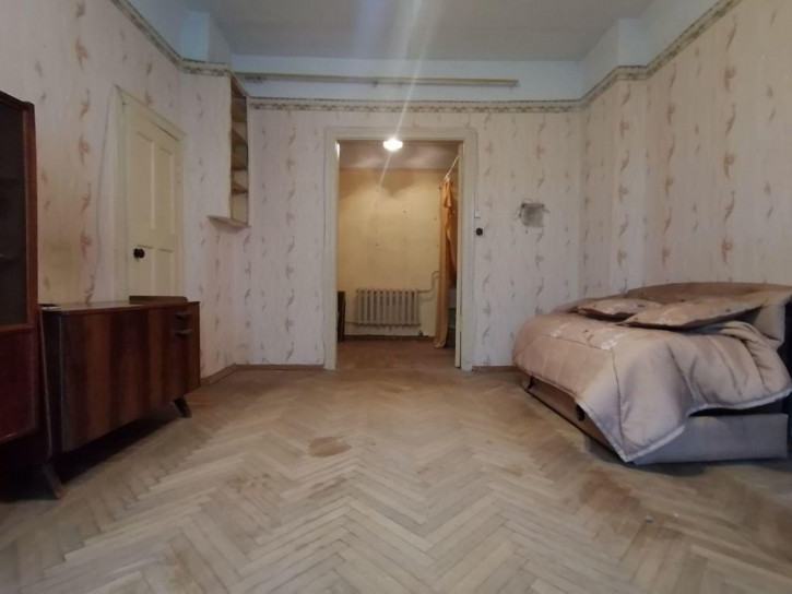 2-комн квартира Славы ул, 7