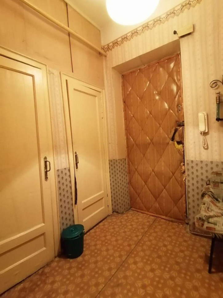 2-комн квартира Славы ул, 7