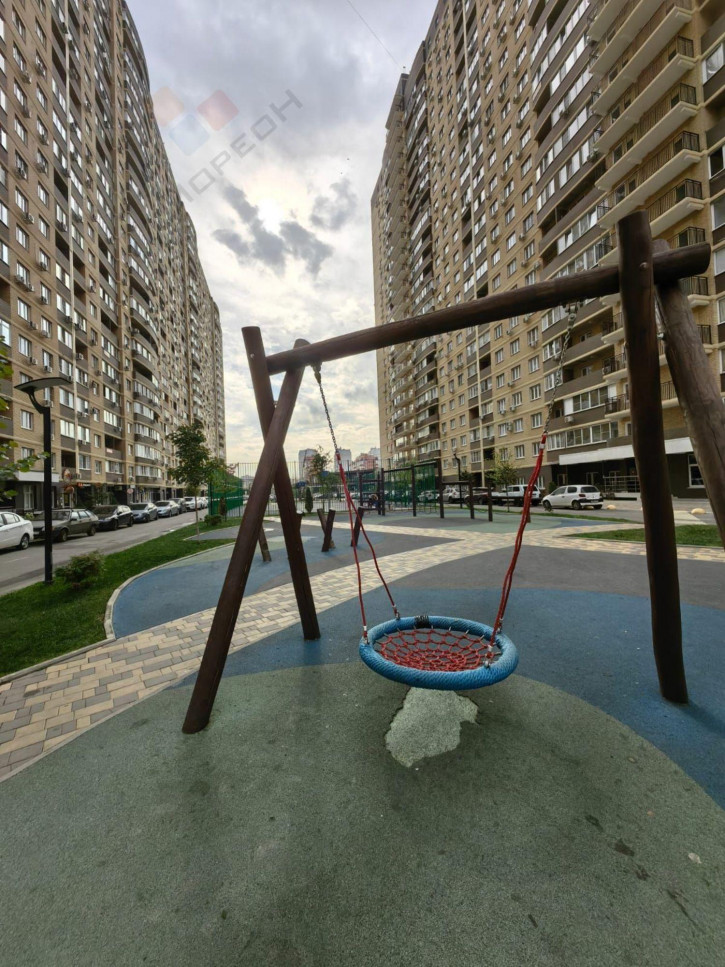 2-комн квартира в новом доме Петра Метальникова ул, 36