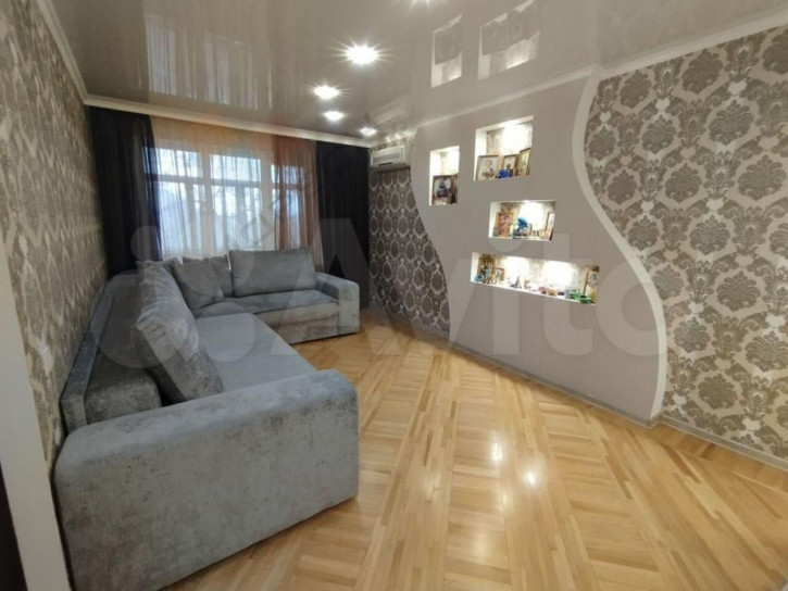 3-комн квартира Кирова ул, 117