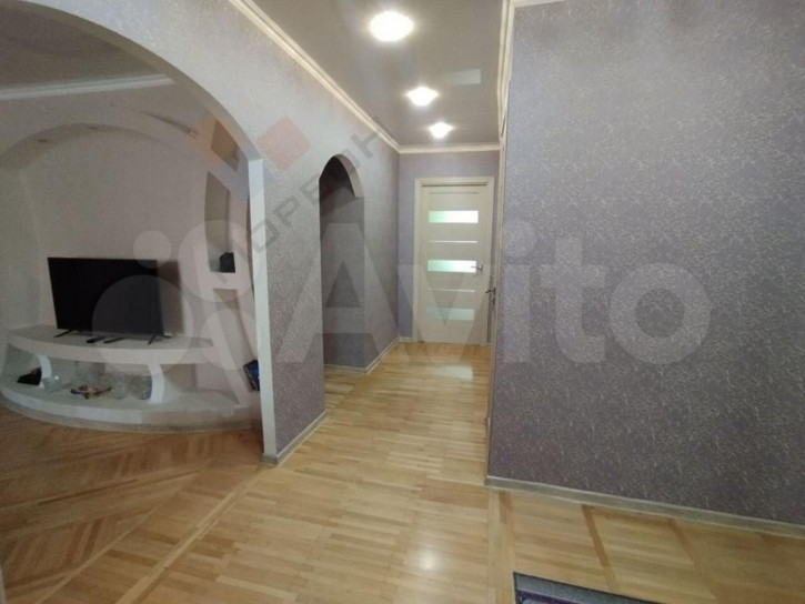 3-комн квартира Кирова ул, 117