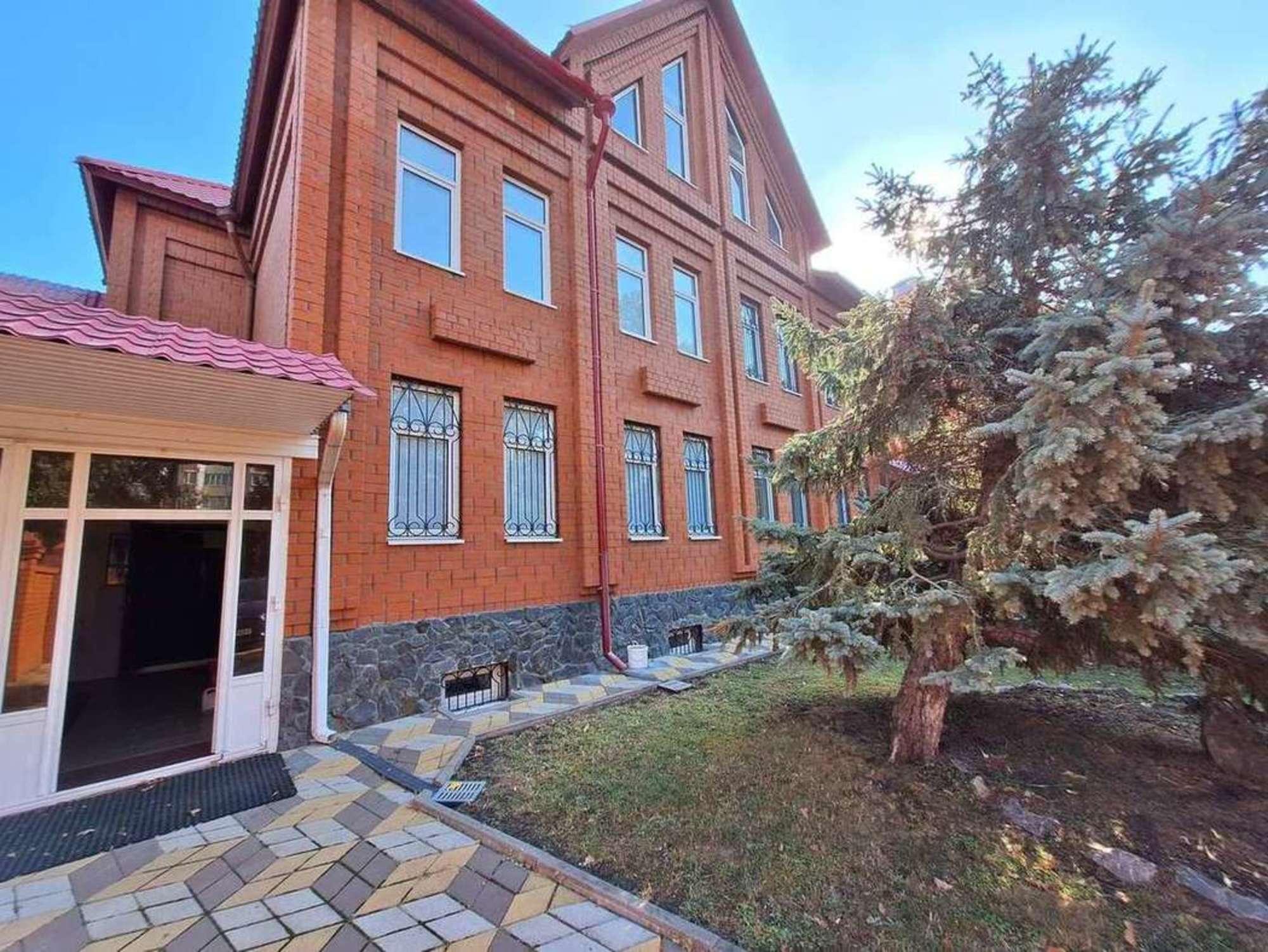 Купить дачу, дом, коттедж за 20 500 000 рублей на Шишкова улица, 98