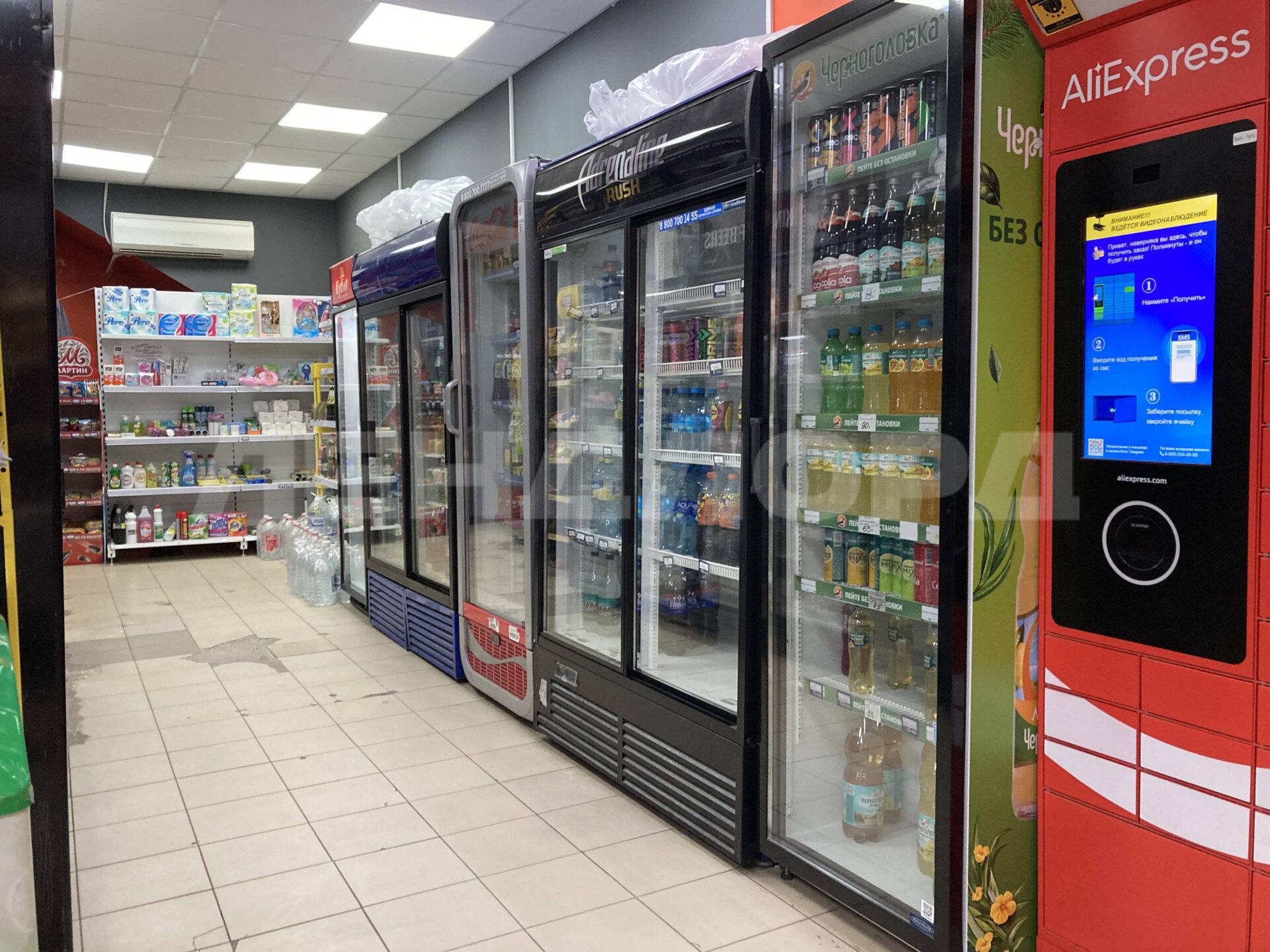 Купить торговое помещение за 16 000 000 рублей на проспект Стачки