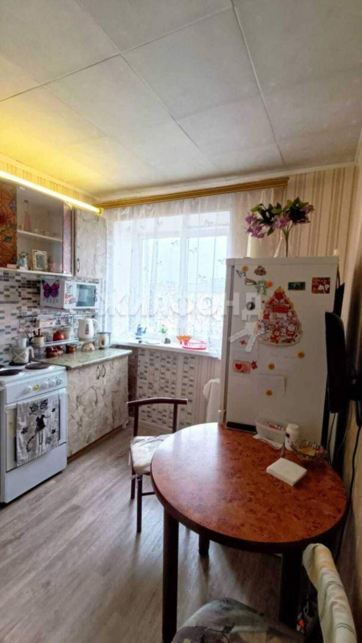 2-комн квартира Комсомольская улица, д.46 2-комн квартира Комсомольская улица, д.46