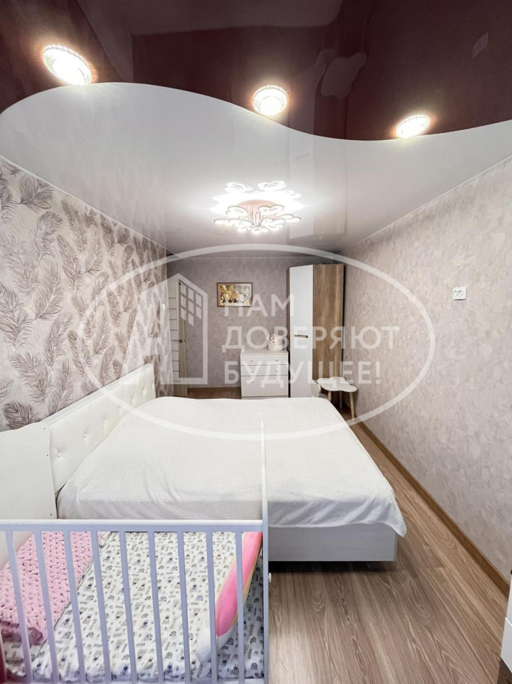 2-комн квартира улица Гайдара, 7