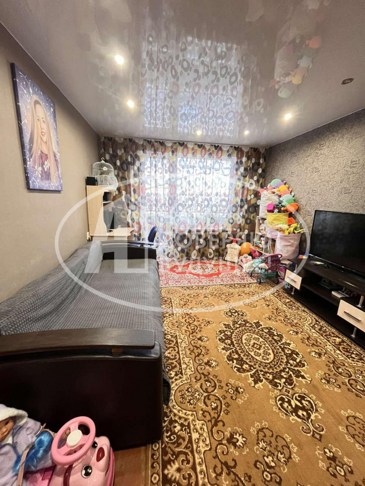 2-комн квартира улица Гайдара, 7